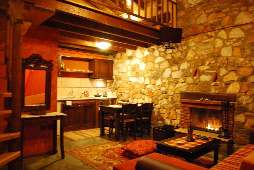 Tzivaeri Hotel Likodhromion Luaran gambar