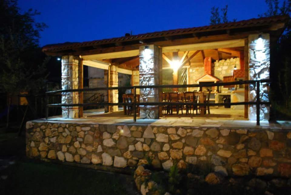 Tzivaeri Hotel Likodhromion Luaran gambar